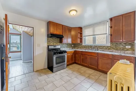 6255 West School Street Chicago IL 60634