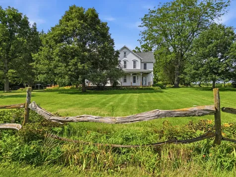 24654 Hazel Road Sterling IL 61081