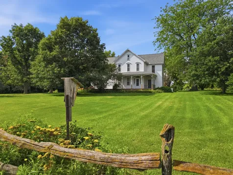 24654 Hazel Road Sterling IL 61081