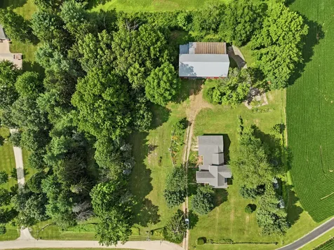 24654 Hazel Road Sterling IL 61081