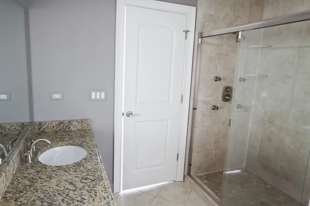 2213 Maple Hill Downers Grove IL 60515