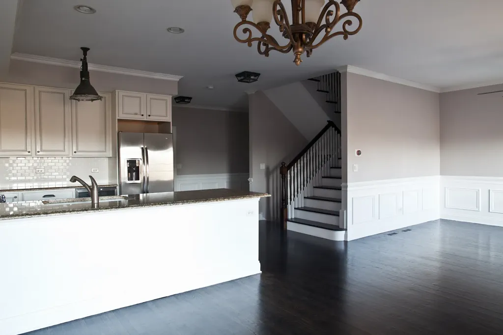 2213 Maple Hill Downers Grove IL 60515
