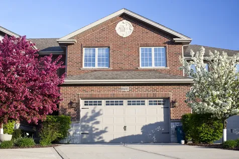 2213 Maple Hill Downers Grove IL 60515