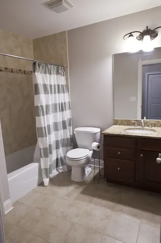 2213 Maple Hill Downers Grove IL 60515