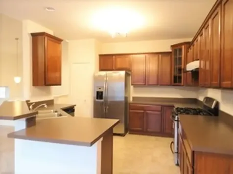 429 Grosvenor Lane Aurora IL 60504