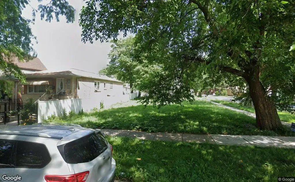 6757 South Oakley Avenue Chicago IL 60636