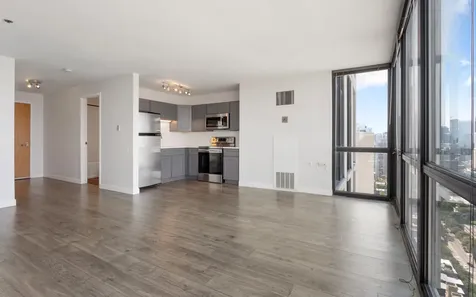1122 North Clark Street Chicago IL 60610