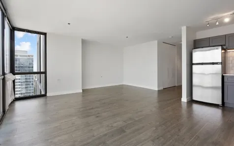 1122 North Clark Street Chicago IL 60610