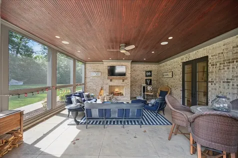 24 Bridlewood Road Northbrook IL 60062