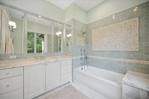 24 Bridlewood Road Northbrook IL 60062