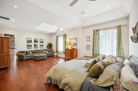 24 Bridlewood Road Northbrook IL 60062