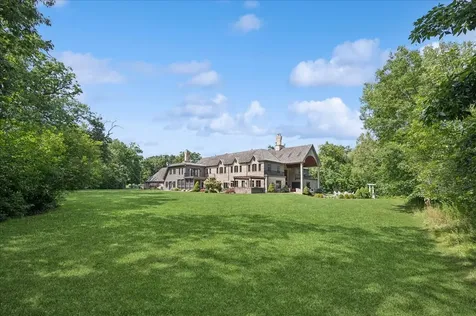 24 Bridlewood Road Northbrook IL 60062