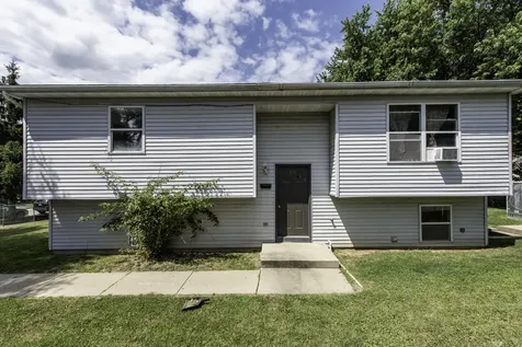 929 Adams Street Waukegan IL 60085