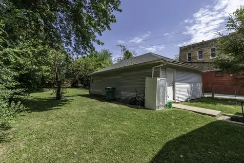 929 Adams Street Waukegan IL 60085