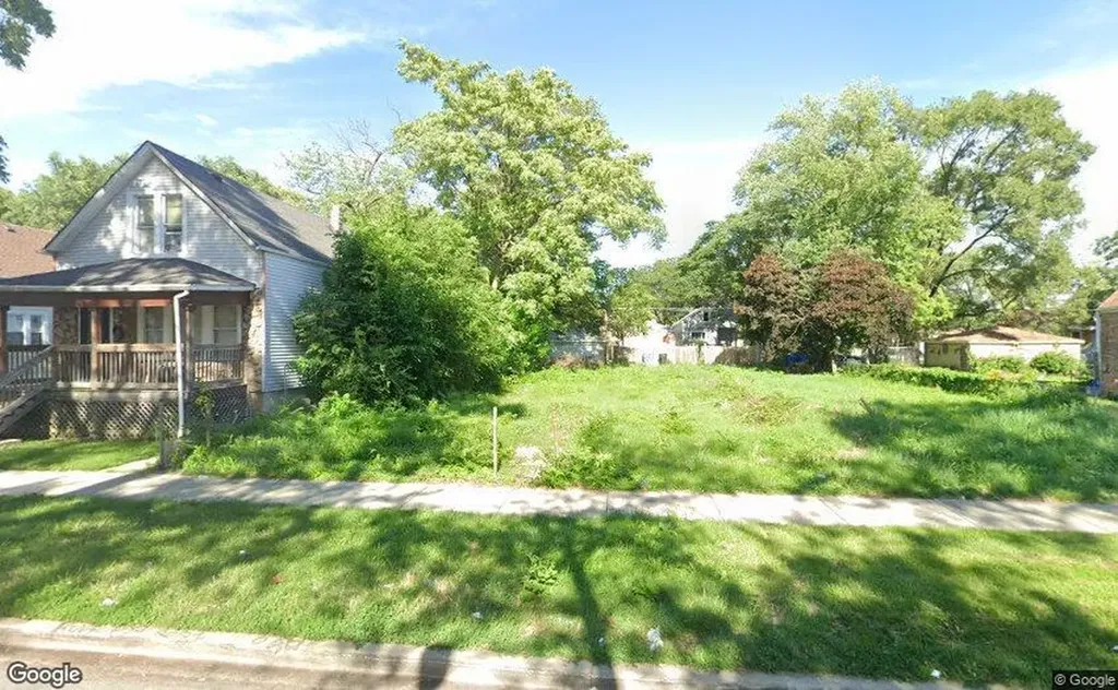 6747 South Claremont Avenue Chicago IL 60636