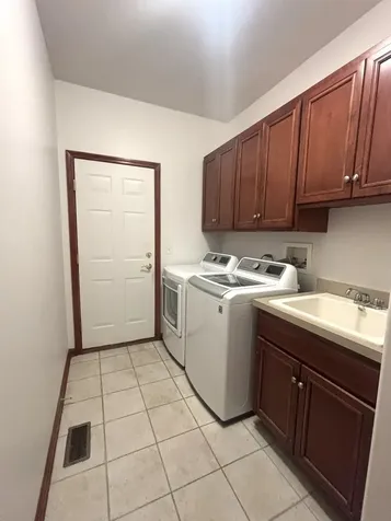 720 Evergreen Lane Sugar Grove IL 60554