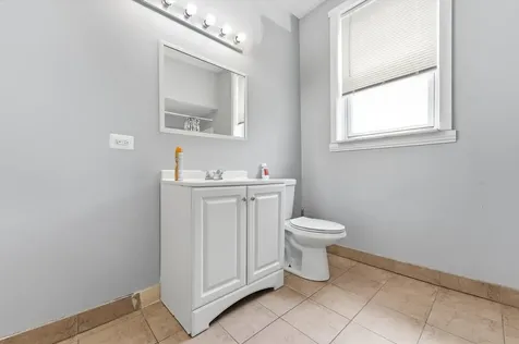 7037 South Washtenaw Avenue Chicago IL 60629