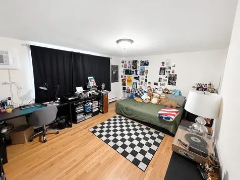4728 North Olcott Avenue Harwood Heights IL 60706