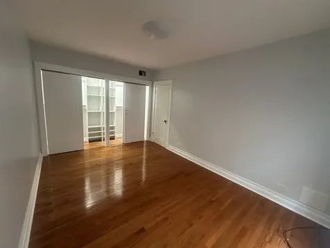 2310 West Farwell Avenue Chicago IL 60645