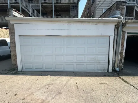 2310 West Farwell Avenue Chicago IL 60645