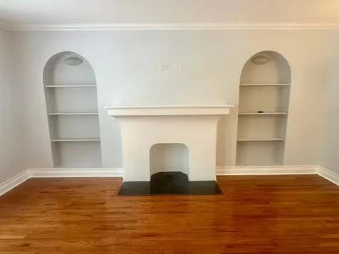 2310 West Farwell Avenue Chicago IL 60645