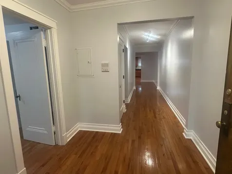 2310 West Farwell Avenue Chicago IL 60645