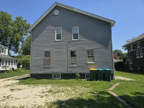 1026 North Cherry Street Galesburg IL 61401