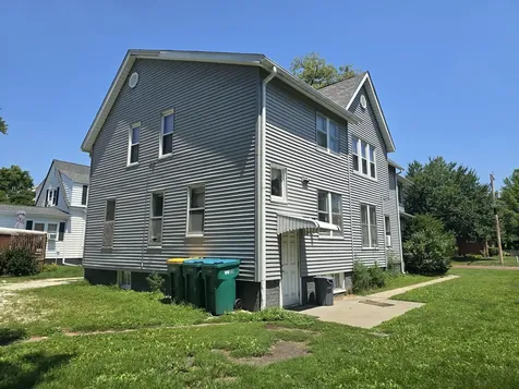 1026 North Cherry Street Galesburg IL 61401