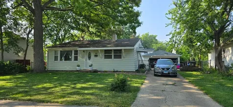 360 Tee Lane Carpentersville IL 60110