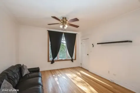 5639 North Karlov Avenue Chicago IL 60646