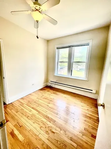 3917 North Southport Avenue Chicago IL 60613