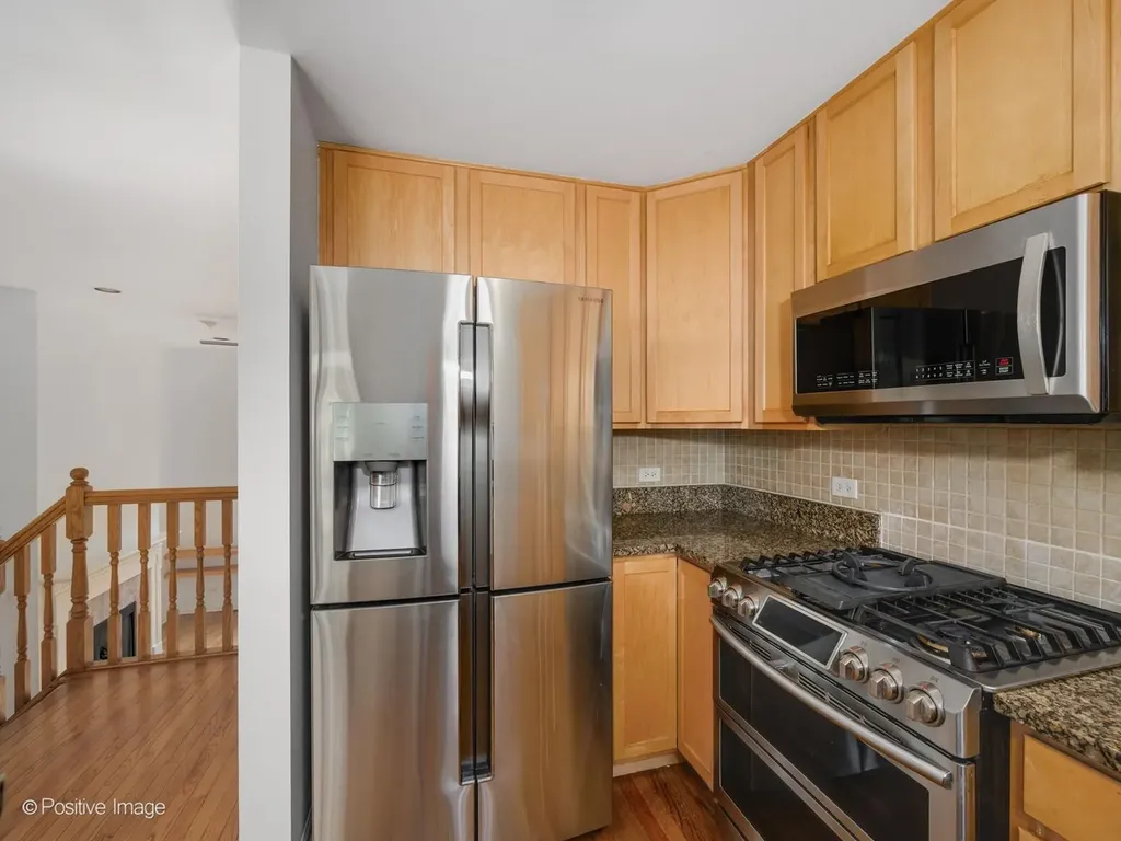 3643 West Cornelia Avenue Chicago IL 60618