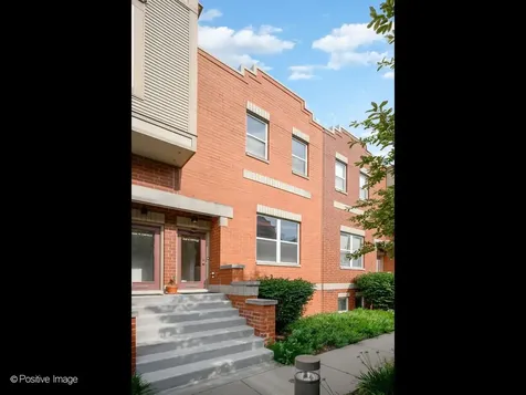 3643 West Cornelia Avenue Chicago IL 60618