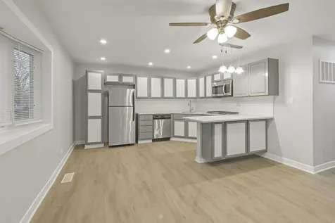 22339 Strassburg Avenue Sauk Village IL 60411