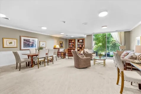 1350 North Western Avenue Lake Forest IL 60045