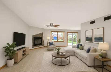 506 Old Country Way Wauconda IL 60084