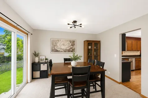 506 Old Country Way Wauconda IL 60084