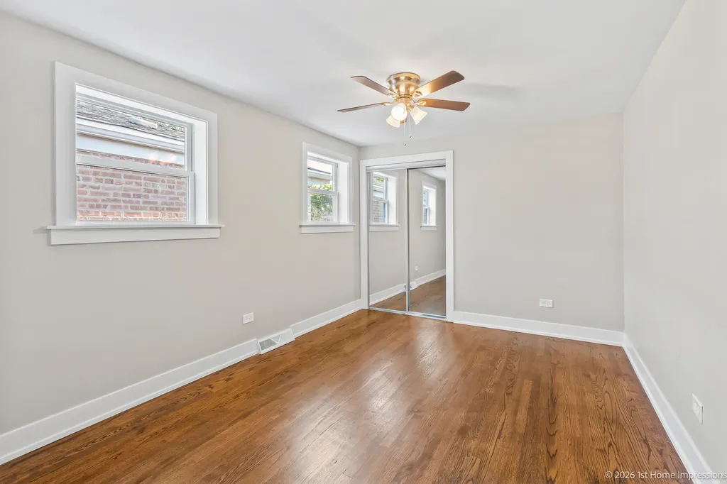4324 South Keating Avenue Chicago IL 60632