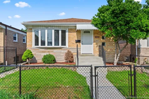 4324 South Keating Avenue Chicago IL 60632