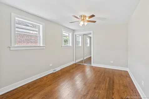 4324 South Keating Avenue Chicago IL 60632
