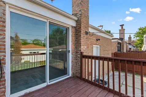 4324 South Keating Avenue Chicago IL 60632