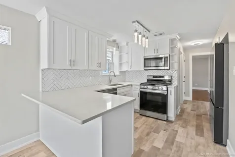 4324 South Keating Avenue Chicago IL 60632