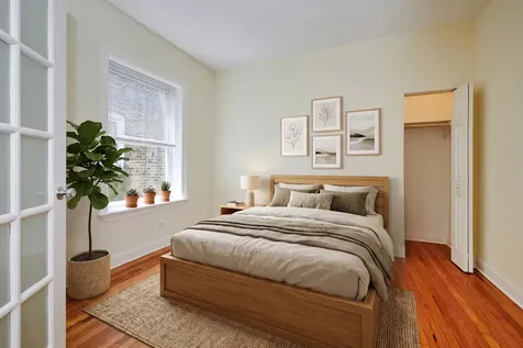 7209 North Damen Avenue Chicago IL 60626