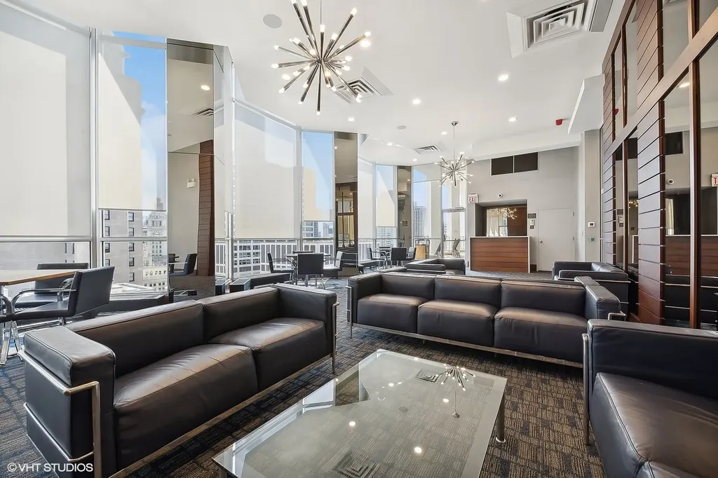 535 North Michigan Avenue Chicago IL 60611