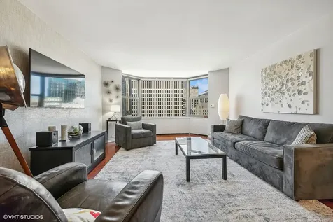 535 North Michigan Avenue Chicago IL 60611