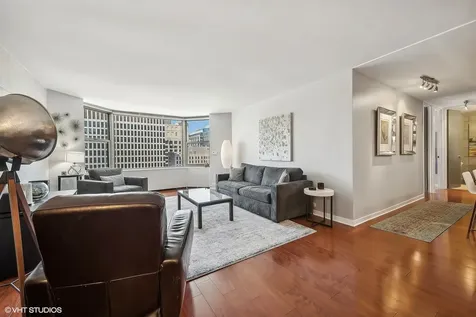 535 North Michigan Avenue Chicago IL 60611