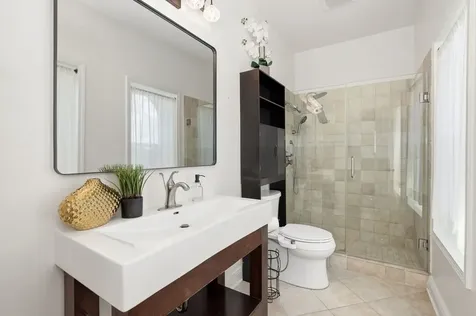 958 West Willow Street Chicago IL 60614