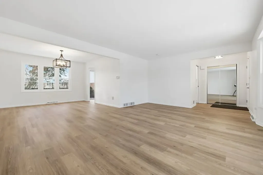 15606 Hollyhock Court Orland Park IL 60462