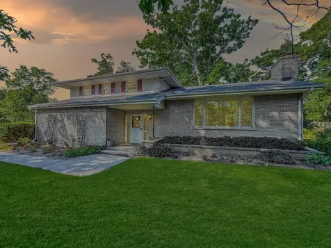 4705 Wild Cherry Road Crystal Lake IL 60012