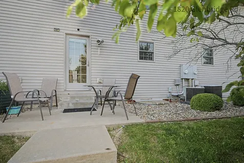 1820 Glenbridge Road Bloomington IL 61704